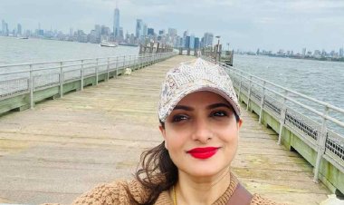 কাজের জন্যই কি প্রেম, বিয়েতে ‘না’ তনুশ্রীর? মুখ খুললেন নায়িকা