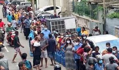 শ্রীলঙ্কায় জ্বালানির জন্য লাইনে দাঁড়িয়ে আরও ২ জনের মৃত্যু