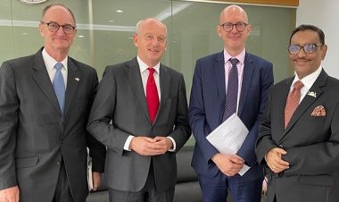 ওবায়দুল কাদেরের সাথে পশ্চিমা দেশগুলোর রাষ্ট্রদূতদের বৈঠক