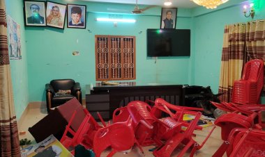 মদ চোরাচালানে অভিযুক্ত আ.লীগ নেতার বাড়িতে হামলা-ভাঙচুর