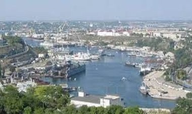 এবার রুশ নৌবহরে ইউক্রেনের হামলা