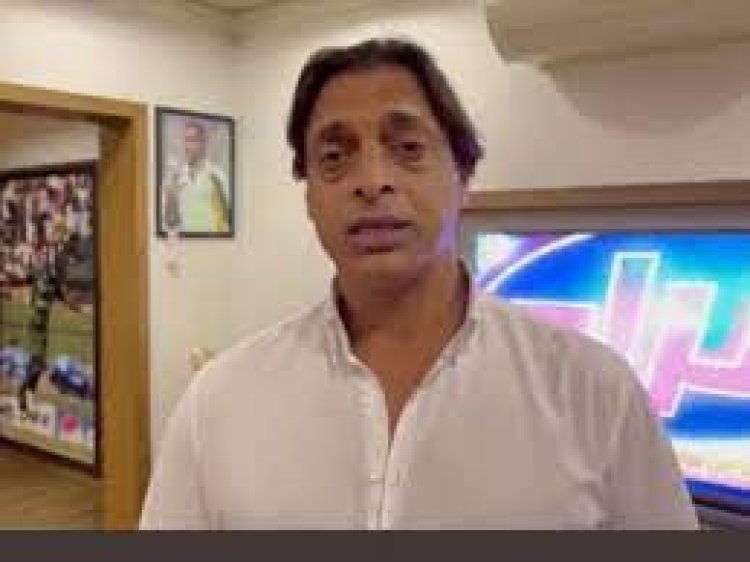 সৌদির রাষ্ট্রীয় অতিথি হিসেবে হজে গেলেন শোয়েব আখতার
