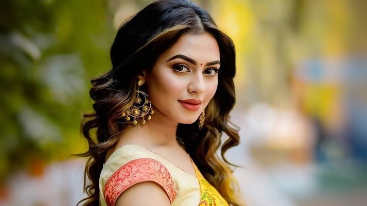 যে কারণে কলকাতায় ঈদ করবেন ফারিয়া