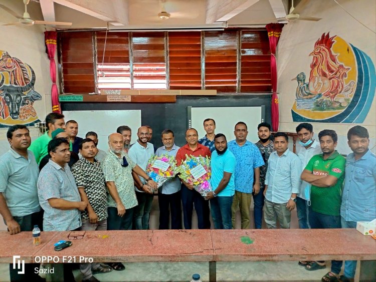 সোনালী দলের শিক্ষকদের কৃষি বিশ্ববিদ্যালয় ছাত্রদলের শুভেচ্ছা ও অভিনন্দন