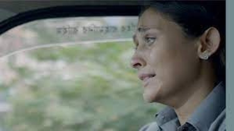 কাঁদছেন ‘অ্যাম্বুলেন্স গার্ল’ মেহজাবীন!