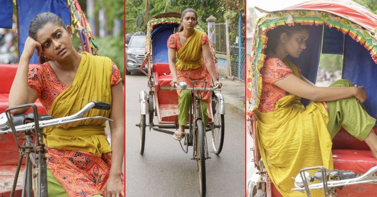 ‘রিকশা গার্ল’ হয়ে দর্শকদের কাঁদাচ্ছেন তানজিন তিশা