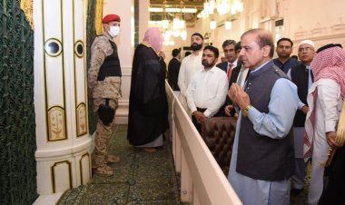  মসজিদে নববিতে শেহবাজের বিরুদ্ধে স্লোগান, ৬ পাকিস্তানির কারাদণ্ড