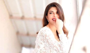  জন্মদিনে সাত কোটির ফ্ল্যাটে ধরা দিলেন জ্যাকলিন!