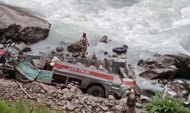  কাশ্মিরে একই পরিবারের ৬ জনের মরদেহ উদ্ধার