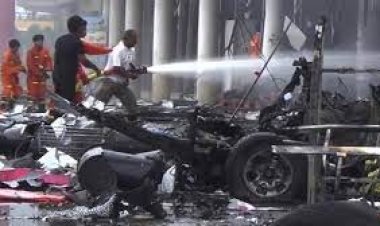 থাইল্যান্ডে একযোগে ১৭ স্থানে বিস্ফোরণ