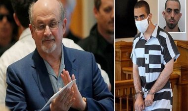  সালমান রুশদি বেঁচে যাওয়ায় ‘বিস্মিত’ হামলাকারী