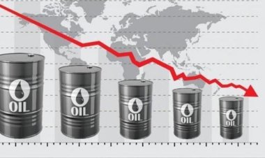 বিশ্ববাজারে জ্বালানি তেলের দাম সর্বনিম্ন