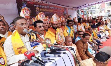 সাম্প্রদায়িক উস্কানিতে সতর্ক থাকতে হবে : তথ্যমন্ত্রী