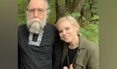 গাড়ি বিস্ফোরণে মৃত্যু আলেকজান্ডার দুগিনের মেয়ে দারিয়ার