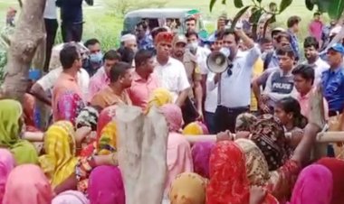 ইউএনও-এসিল্যান্ডের ওপর হামলা, দেড় শতাধিকের বিরুদ্ধে মামলা