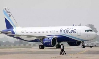 যাত্রীবাহী বিমান বোমা বিস্ফোরণে উড়িয়ে দেওয়ার হুমকি