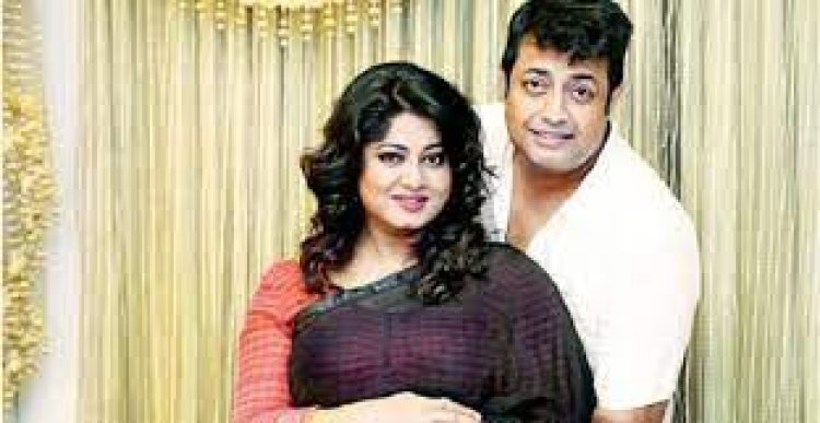 বিবাহবার্ষিকীতে মৌসুমীকে নিয়ে ওমর সানির প্রত্যাশা