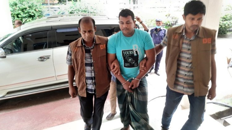 বাসে ডাকাতি ও ধর্ষণের ‘মূল হোতা’ রাজা মিয়া নিজেও বাসচালক