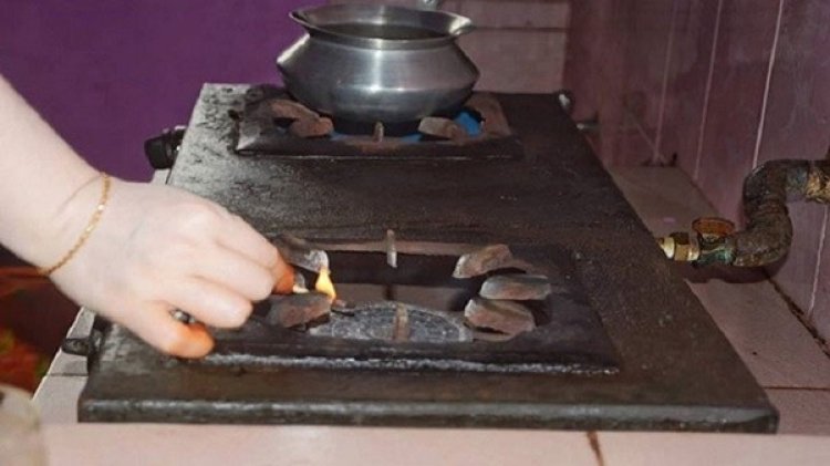 রাতে গ্যাস থাকবে না যে ১৩ এলাকায়