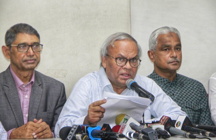 রিজার্ভের ভান্ডার শূন্য প্রায়,সরকার ভুল তথ্য দিয়ে প্রতারণা করেছে: রিজভী