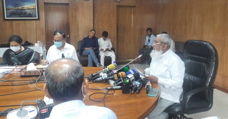 সরকারি ওষুধ চুরি করে বিক্রি করলে ১০ বছরের জেল