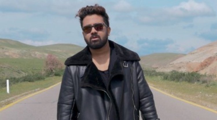 গায়কের নামে ধর্ষণের অভিযোগে মামলা!