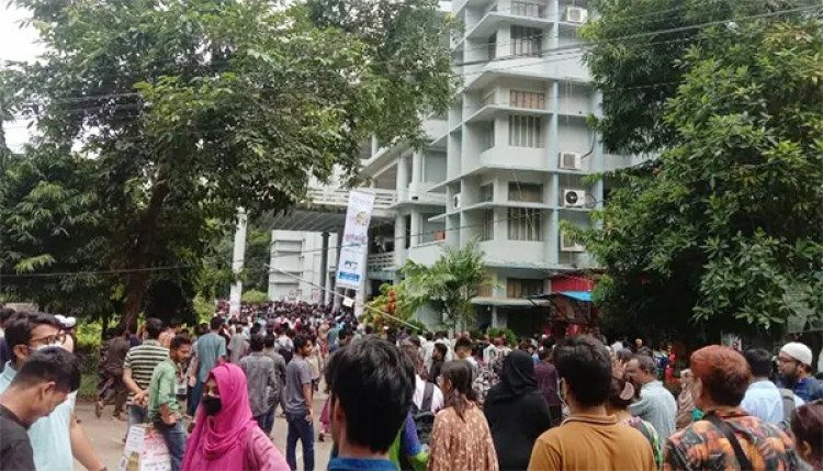 চবির ভর্তি পরীক্ষায় ফলাফলে বড় ধরনের অসঙ্গতি