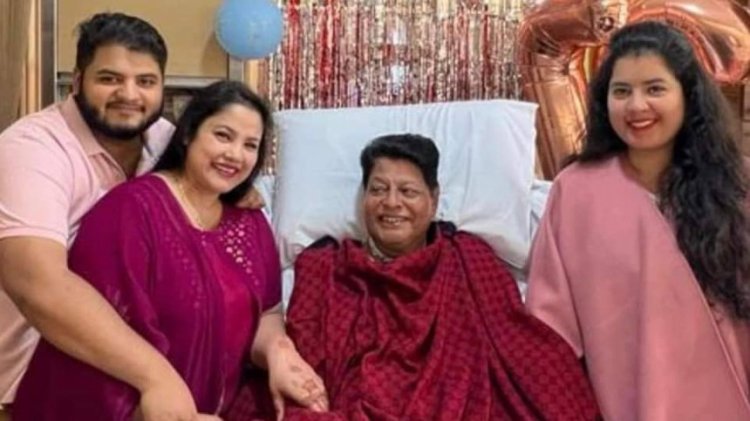 ফারুককে দেখতে সিঙ্গাপুরে পুত্র-কন্যা