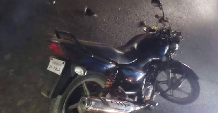 ট্রাকচাপায় প্রাণ গেল মোটরসাইকেল আরোহী দুই তরুণের