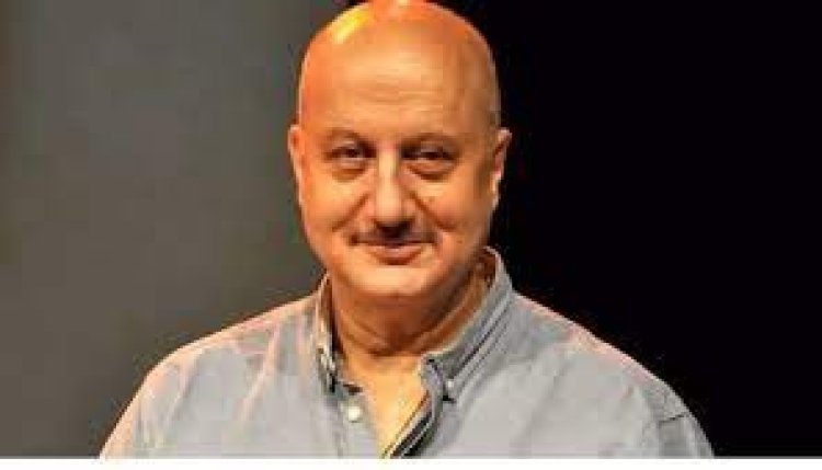 বলিউডে শুধুই স্টার তৈরি হয়, আসল সিনেমা হচ্ছে দক্ষিণে: অনুপম খের