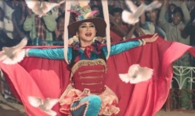  ‘বিউটি সার্কাস’ এর ট্রেলারে দুর্ধর্ষ জয়া