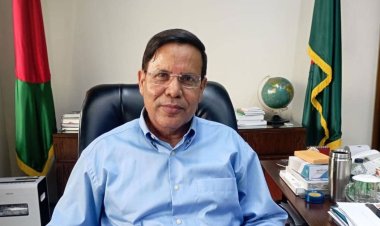 ভোটের সংবাদ সংগ্রহে বাধা দিলে ৩ বছরের জেলের বিধান চায় ইসি