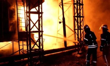  ইউক্রেনের বিদ্যুৎকেন্দ্রে রাশিয়ার হামলা, ৯০ লাখ মানুষ বিদ্যুৎহীন