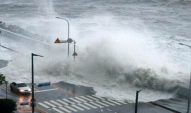চীনে ধেয়ে আসছে শক্তিশালী ঘূর্ণিঝড় ‘মুইফা’, স্কুল বন্ধ ঘোষণা