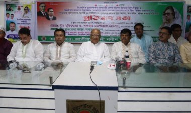 সরকারকে আন্দোলনের মাধ্যমে ক্ষমতা থেকে নামাতে হবে: ড.মোশাররফ