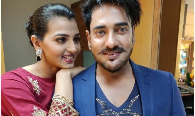  প্রবাসীদের নিয়ে সিনেমা বানানোর ঘোষণা দিলেন অনন্ত-বর্ষা