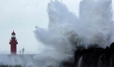 জাপানের দিকে ধেয়ে আসছে ‘সুপার টাইফুন’