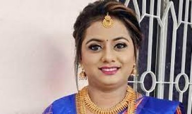  স্কুলের লিফটে আটকে প্রাণ গেলো শিক্ষিকার