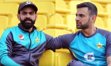 পিসিবি শোয়েব মালিককে প্রাপ্য সম্মান দেবে না: হাফিজ