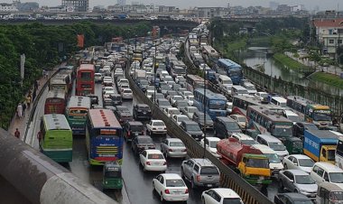 জ্বালানি সাশ্রয়-যানজট কমাতে ব্যক্তিগত গাড়ি নিয়ন্ত্রণের আহ্বান