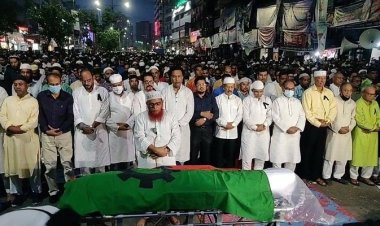 নয়াপল্টনে যুবদল কর্মী শাওনের জানাজা সম্পন্ন