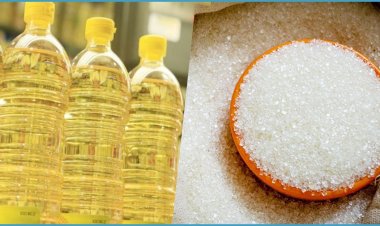  বাড়তি দামেই বিক্রি হচ্ছে চিনি ও তেল