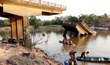 ব্রাজিলে গাড়িসহ ব্রিজ ভেঙে নদীতে, নিহত ৩