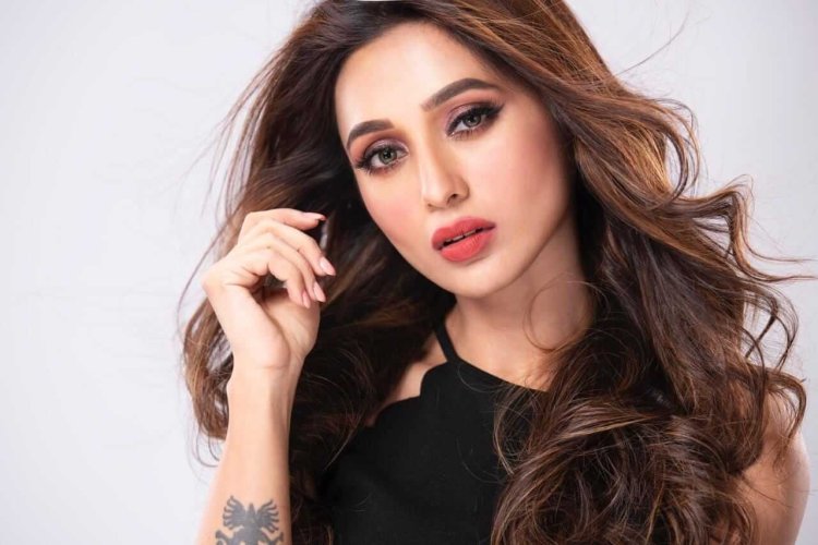 এবার বলিউডে পা রাখছেন মিমি