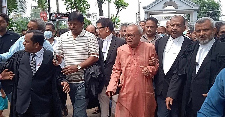 পুলিশ সুপারকে আসামি করে নারায়ণগঞ্জে মামলার আবেদন রিজভীর