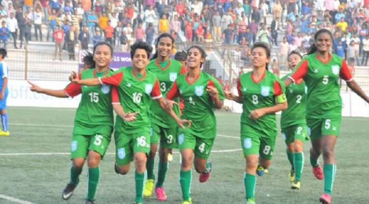  পাকিস্তানের জালে প্রথমার্ধেই বাংলাদেশের চার গোল