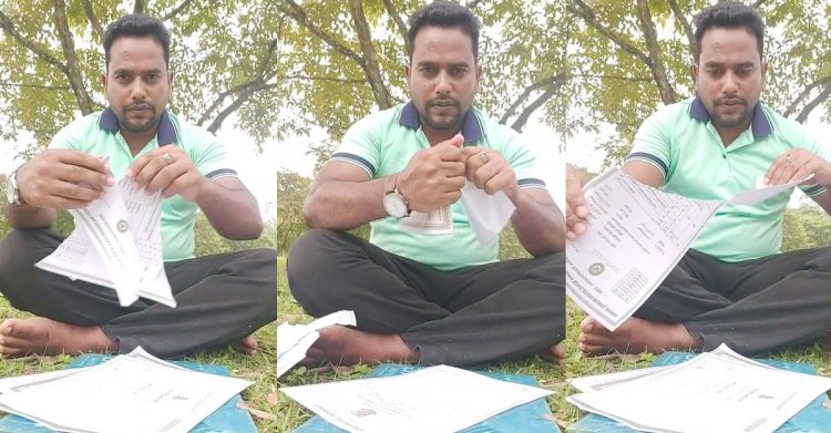 চাকরি না পেয়ে হতাশ, ফেসবুক লাইভে একাডেমিক সনদপত্র ছিঁড়লেন যুবক