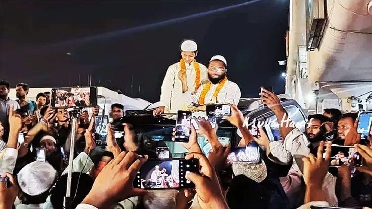 তিলাওয়াতে বিশ্বজয়ী তাকরিম ফিরল দেশে