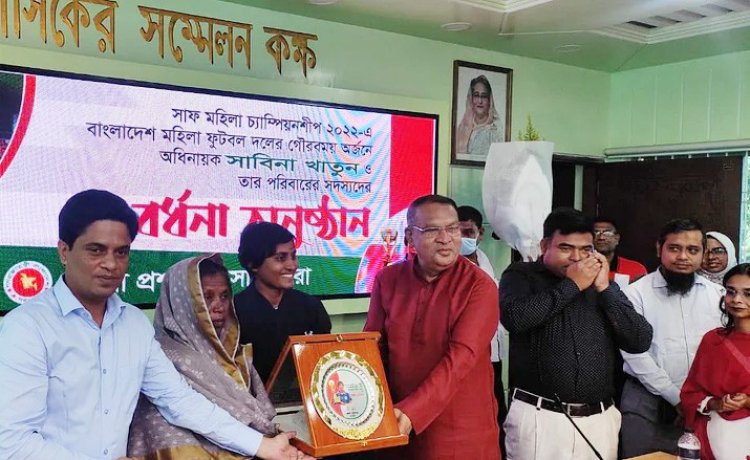মেয়েদের জন্য আলাদা খেলার মাঠ দাবি সাবিনার