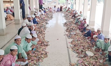 পাগলা মসজিদের দানবাক্সে মিলল ১৫ বস্তা টাকা, চলছে গণনা